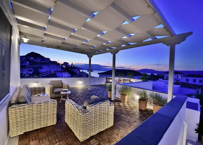 Villa Loukia